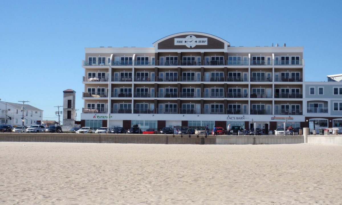 Hampton Condo | Beautiful Luxury Oceanfront Condo