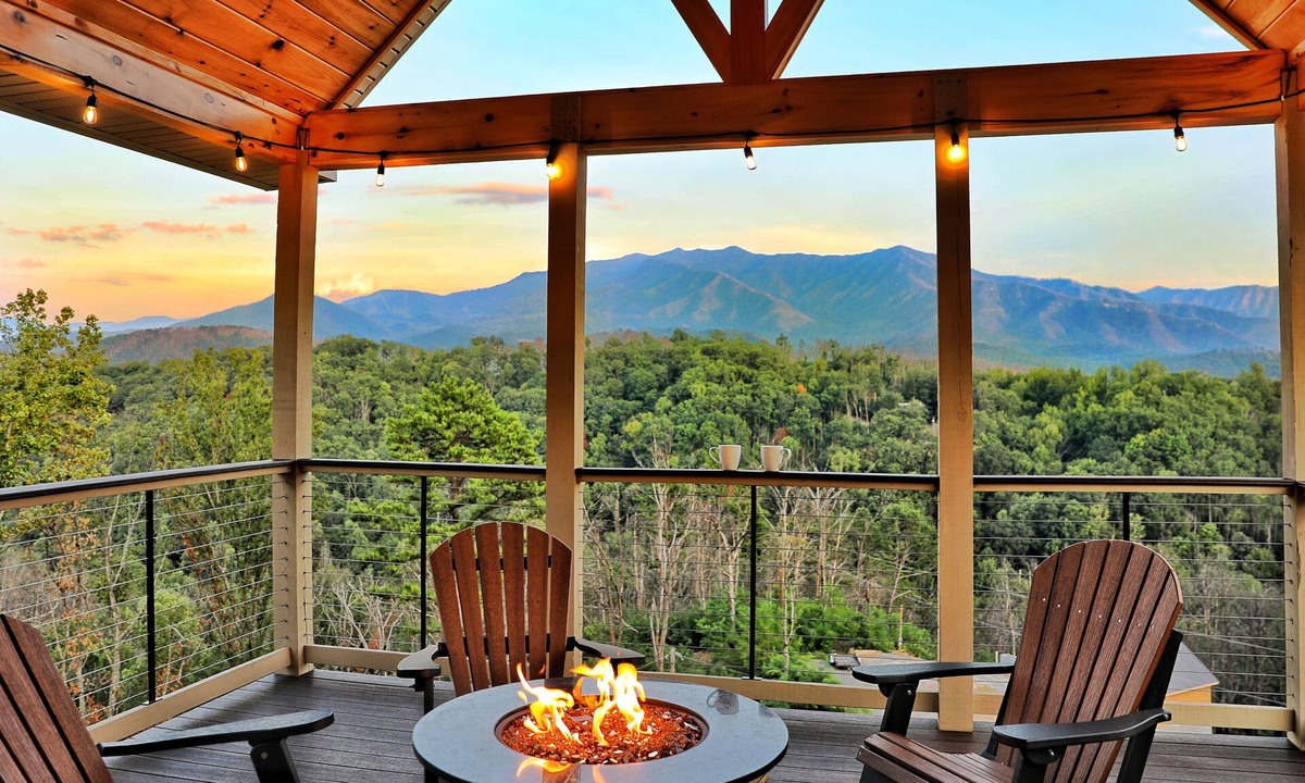 Chalet Village North Cabin | BEAUTIFUL Luxury VIEW Cabin! 4 Master Suites! 5 fireplaces! 3 Decks! Hot Tub!