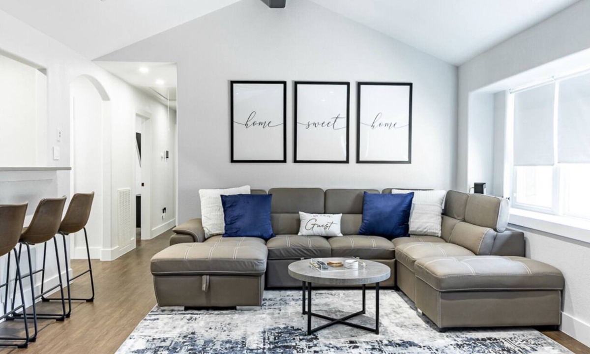 Katy House | 🏡Beautiful modern entire home in Katy, Tx❤️Fully renovated!