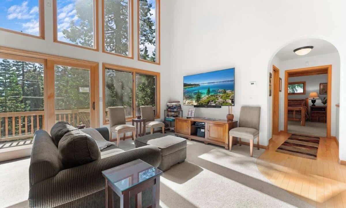 Tahoe Vista House | Beautiful Mountain Home with Fantastic Kitchen & Tree-Top Views
