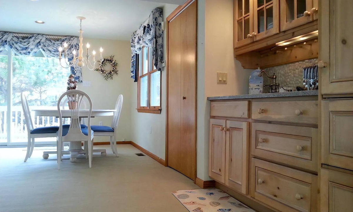 Harvey Cedars House | Beautiful Ocean Front Home Steps To The Beach