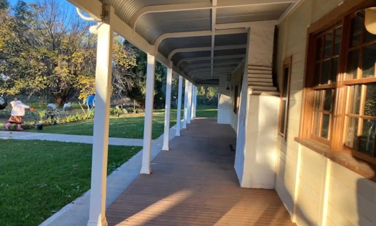 Narromine Other | Beautiful peaceful farmhouse