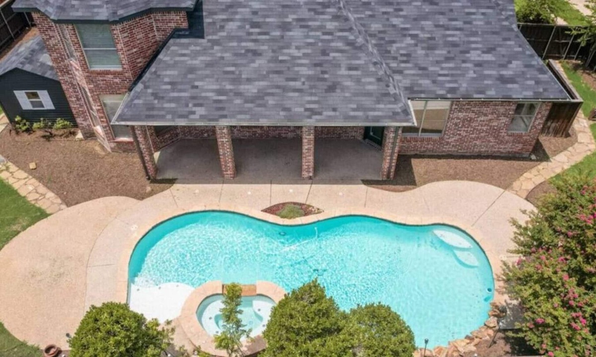 Allen House | Beautiful pool/SPA, Games, Movie Room and more