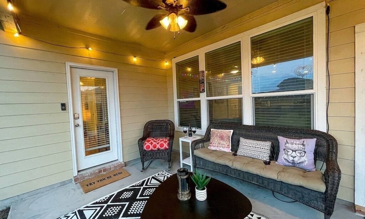 Hutto Apartment | Beautiful Private Suite Near Samsung Project, Dell Diamond, and Kalahari!