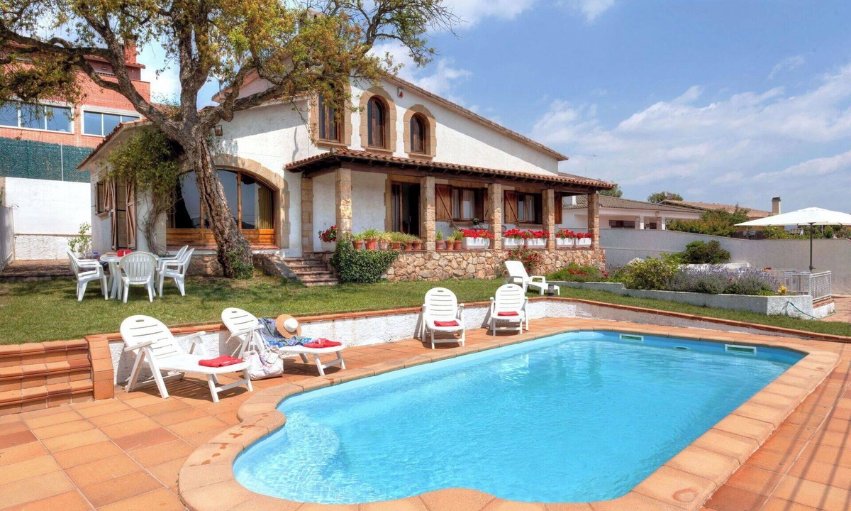 Palafolls House | Beautiful private villa for 8 people with private pool, WIFI, TV, terrace and panoramic view