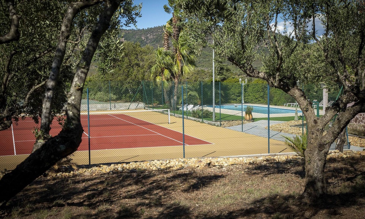 Saint-Raphael Villa | Beautiful provencal house in the heart of the Esterel with pool, tennis