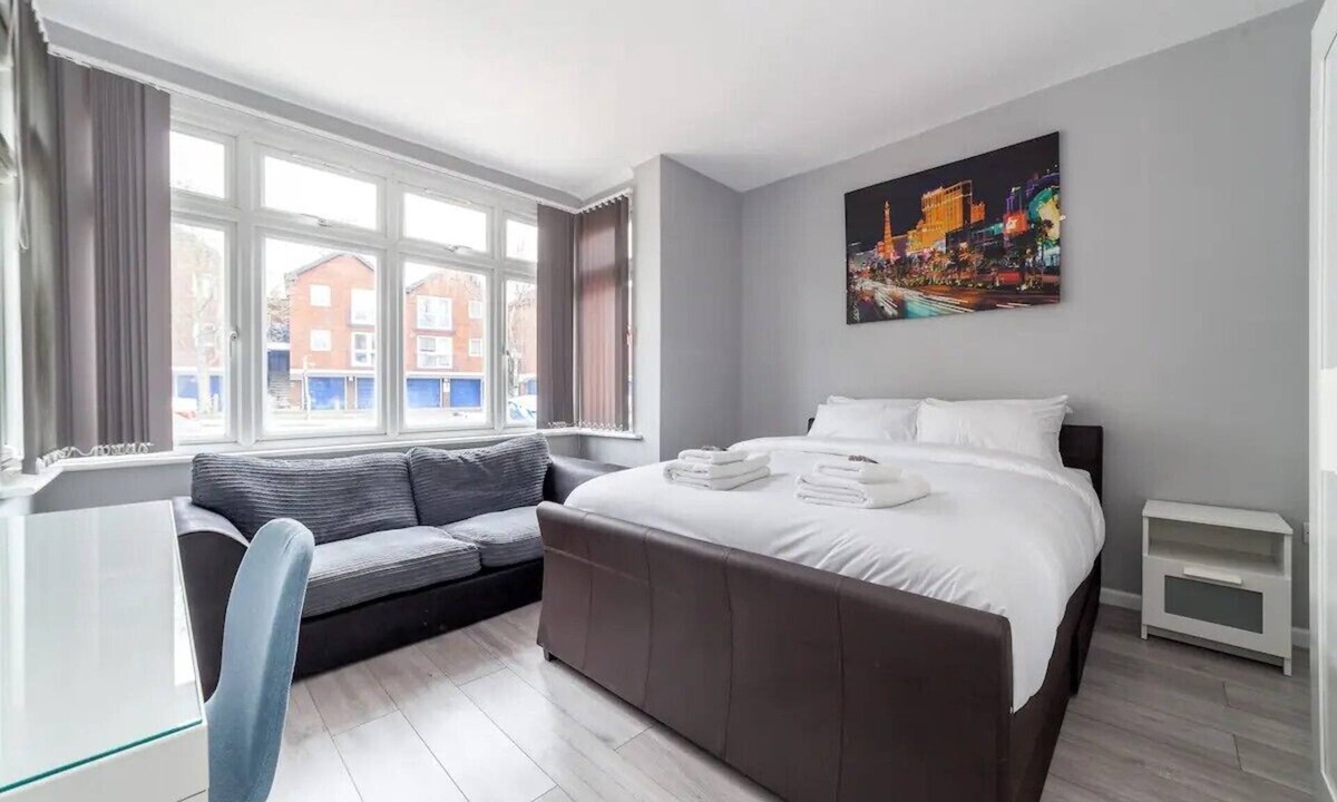 South Norwood House | Beautiful refurbished 4 Bedrooms