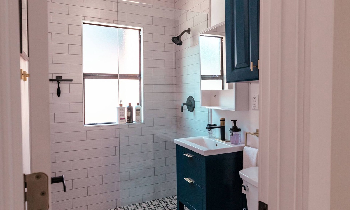 Central Oklahoma City Condo | Beautiful remodeled historical home in safe neighborhood downtown.