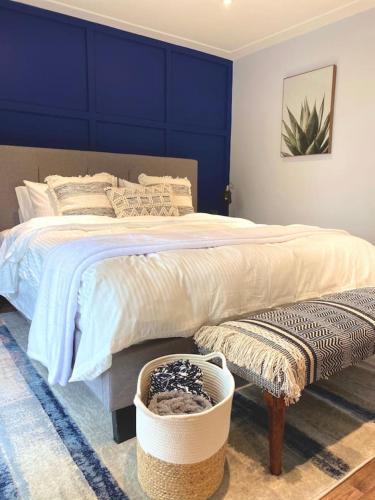 Hamilton House | Beautiful Renovated Beach Cottage Home