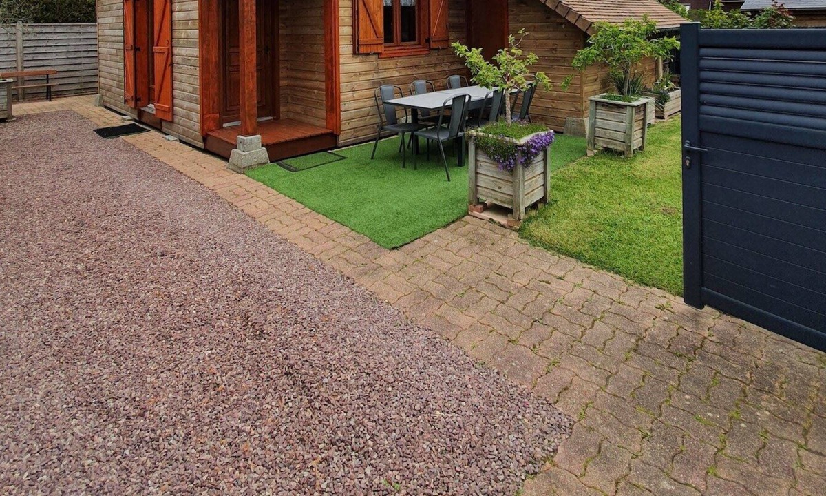 Cabourg Apartment | Beautiful Residence House With Garden And Terrace