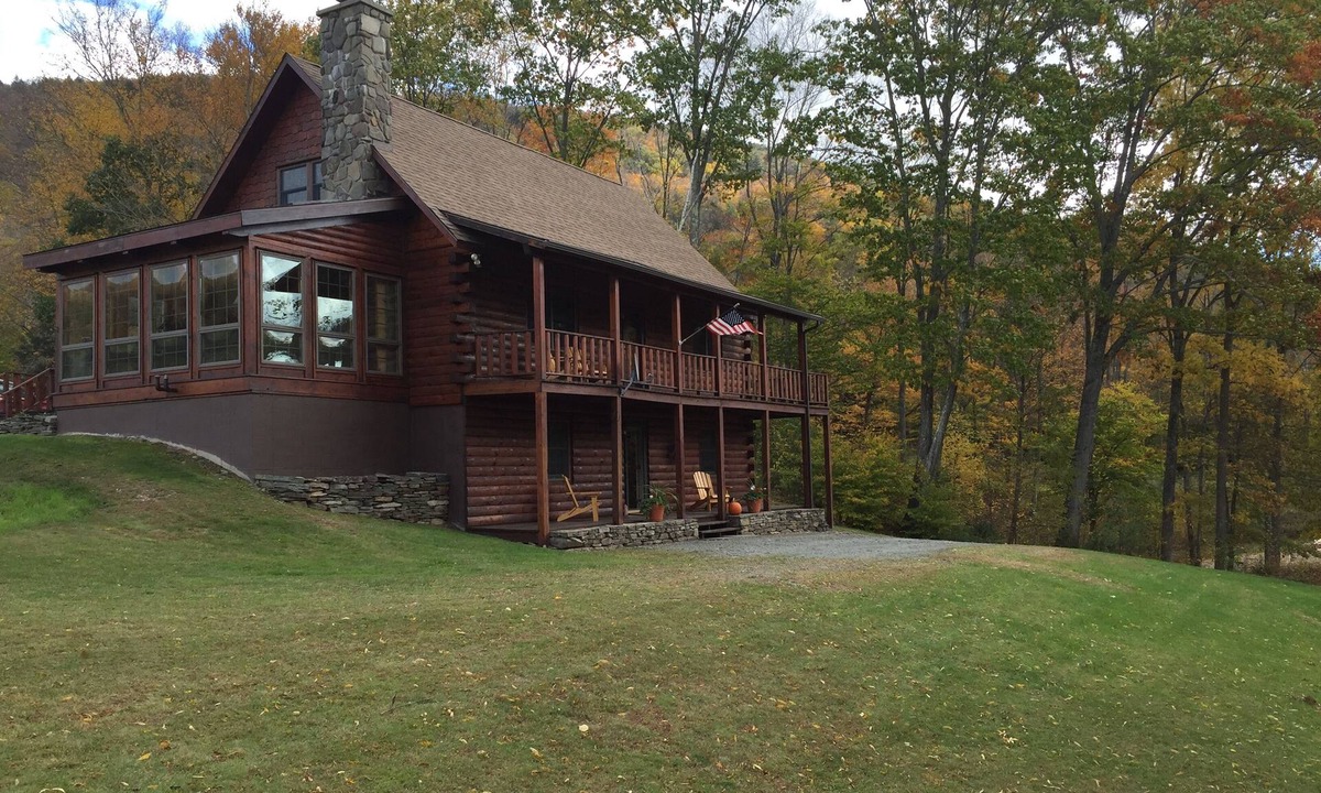 Fishs Eddy Cabin | Beautiful, Secluded River View Cabin For The Perfect Vacation Get Away