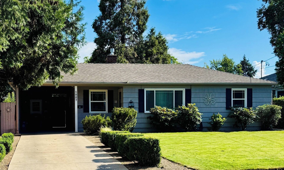 Medford House | Beautiful Southern Charm awaits your visit!