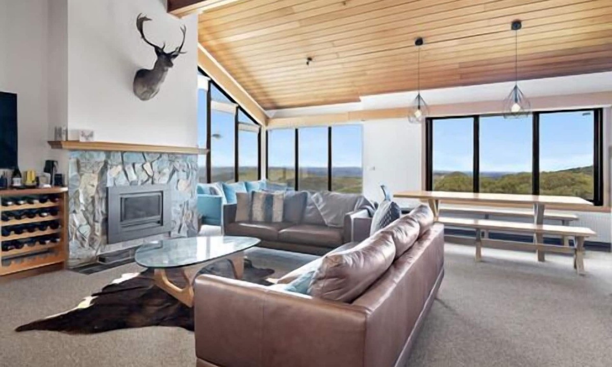 Hotham Heights House | Beautiful Spacious Ski Chalet
