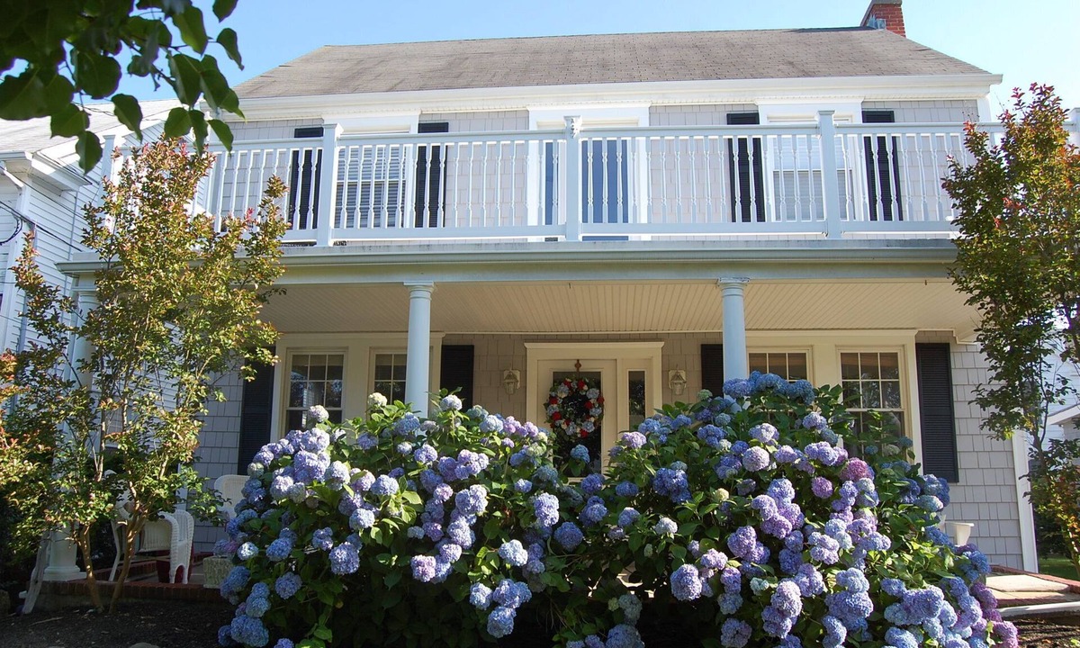 Spring Lake House | Beautiful Spring Lake Home just 2 blocks from beach