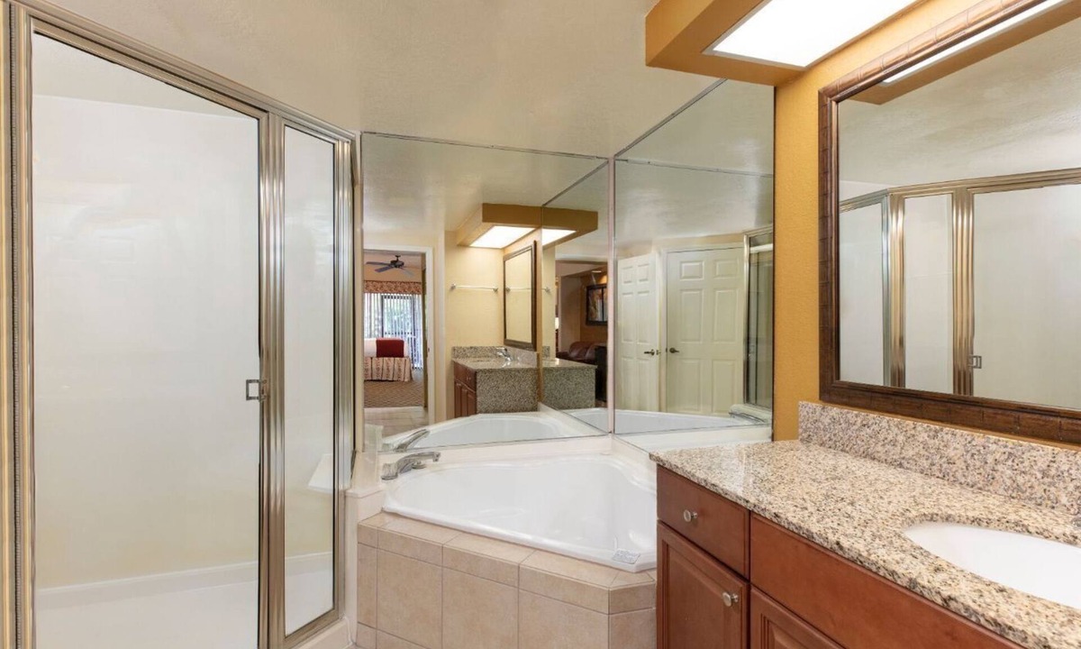 Florida Central Atlantic Coast Apartment | Beautiful Studio condo at Westgate Lakes near Disney/Universal/Seaworld