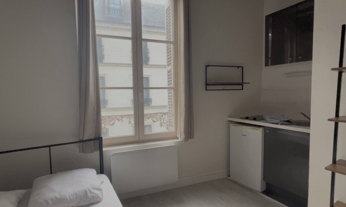 Tours City Centre Apartment | Beautiful Studio T1 in Vieux tours