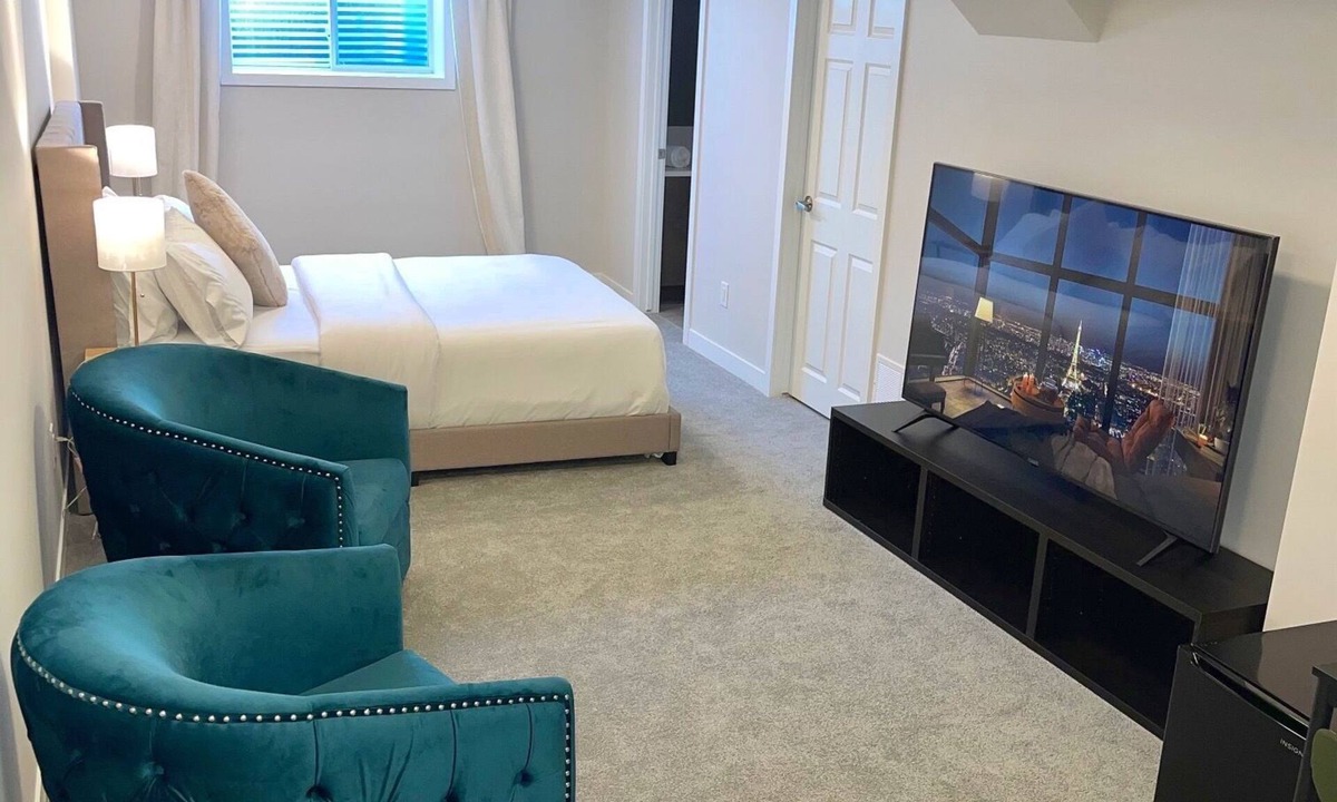 Ottawa Division House | Beautiful Suite in Ottawa