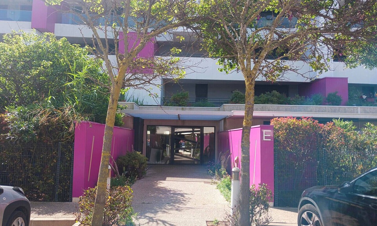 Palavas-les-Flots Apartment | Beautiful T2 with pool - near beach