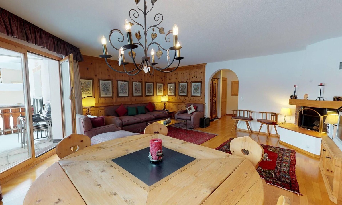 Champfer Apartment | Beautiful three-room apartment on the first floor with approx.