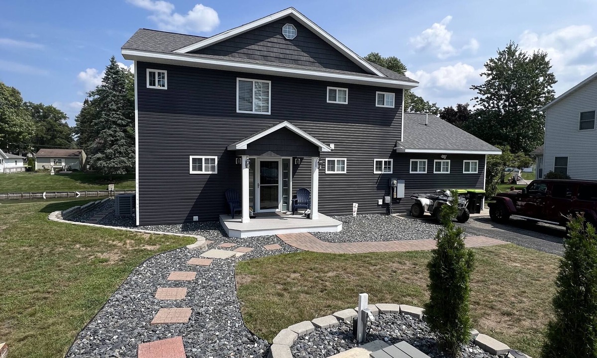 St. Helen House | Beautiful updated home for your entire family-on the canal, close to SXS trails!