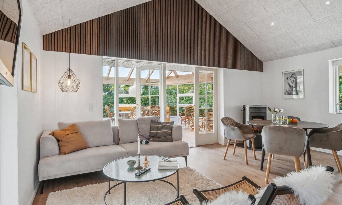Thorsminde House | Beautiful vacation home in quiet surroundings near the Nissum Fjord.