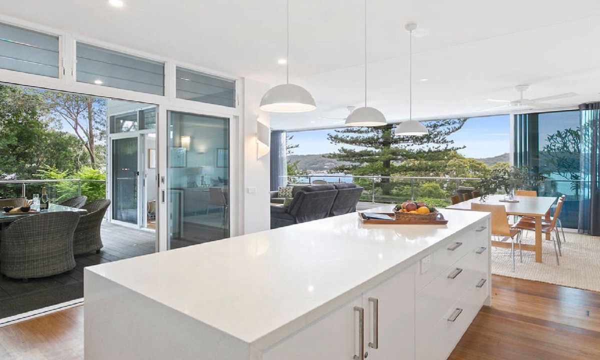 Pretty Beach Central Coast House | Beautiful views, beachs and bushwalks
