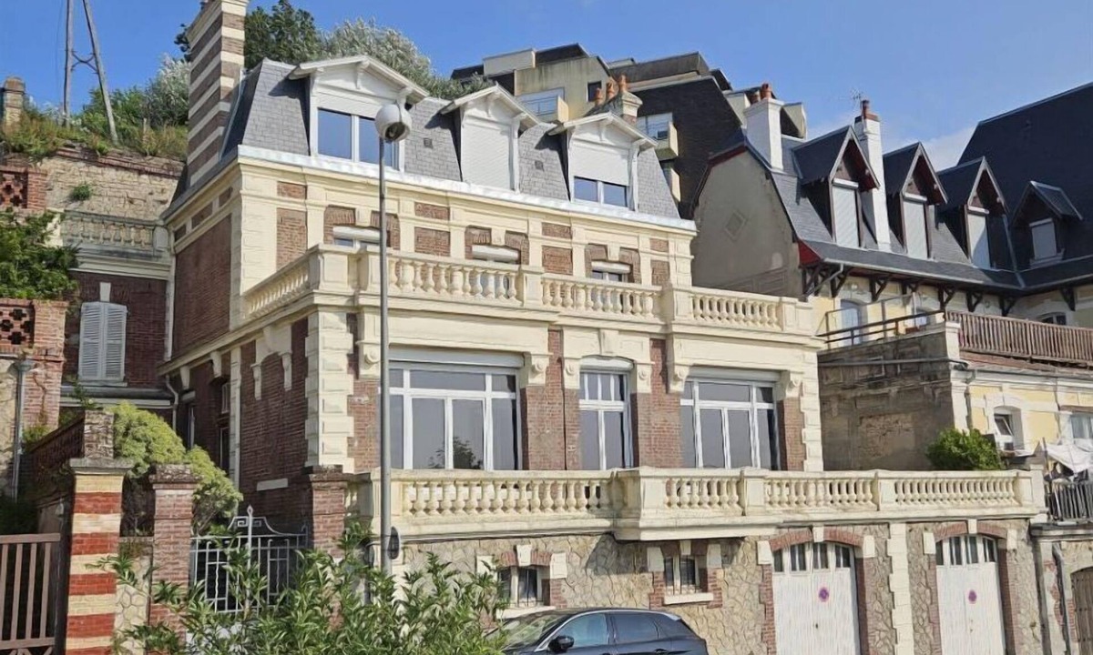 Trouville-sur-Mer Villa | Beautiful Villa with sea view