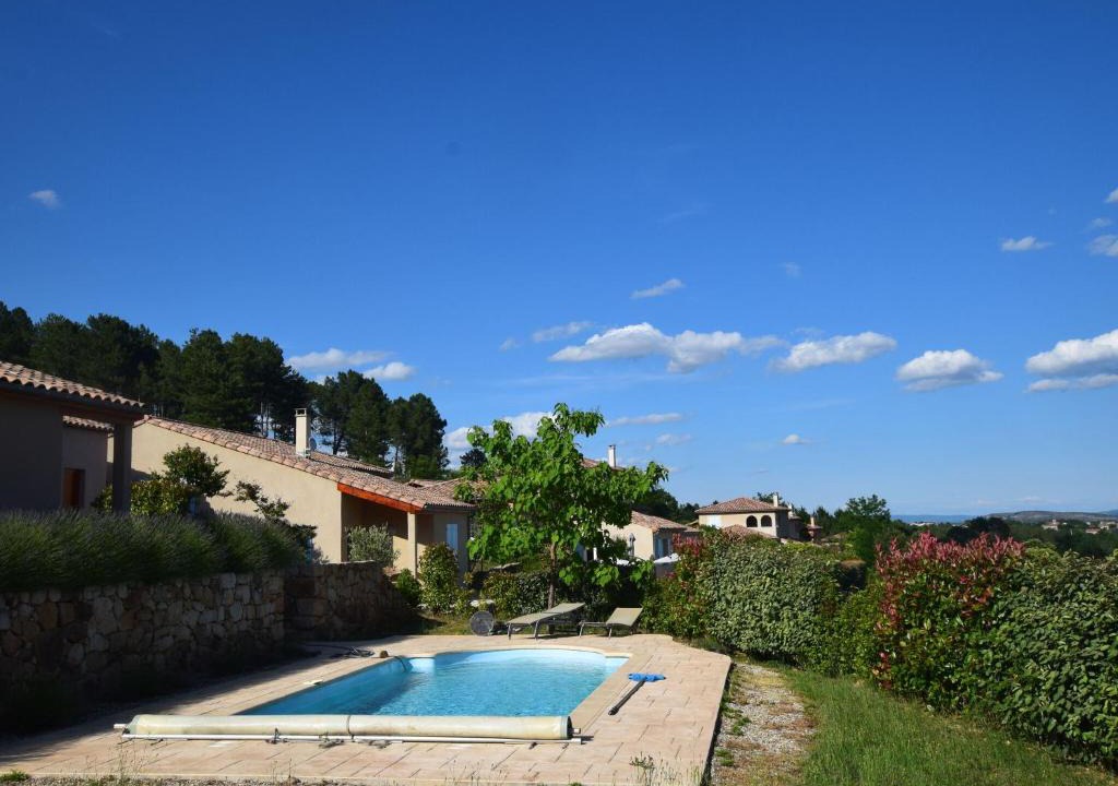 Joyeuse Villa | Beautiful Villa in Joyeuse with Private Pool