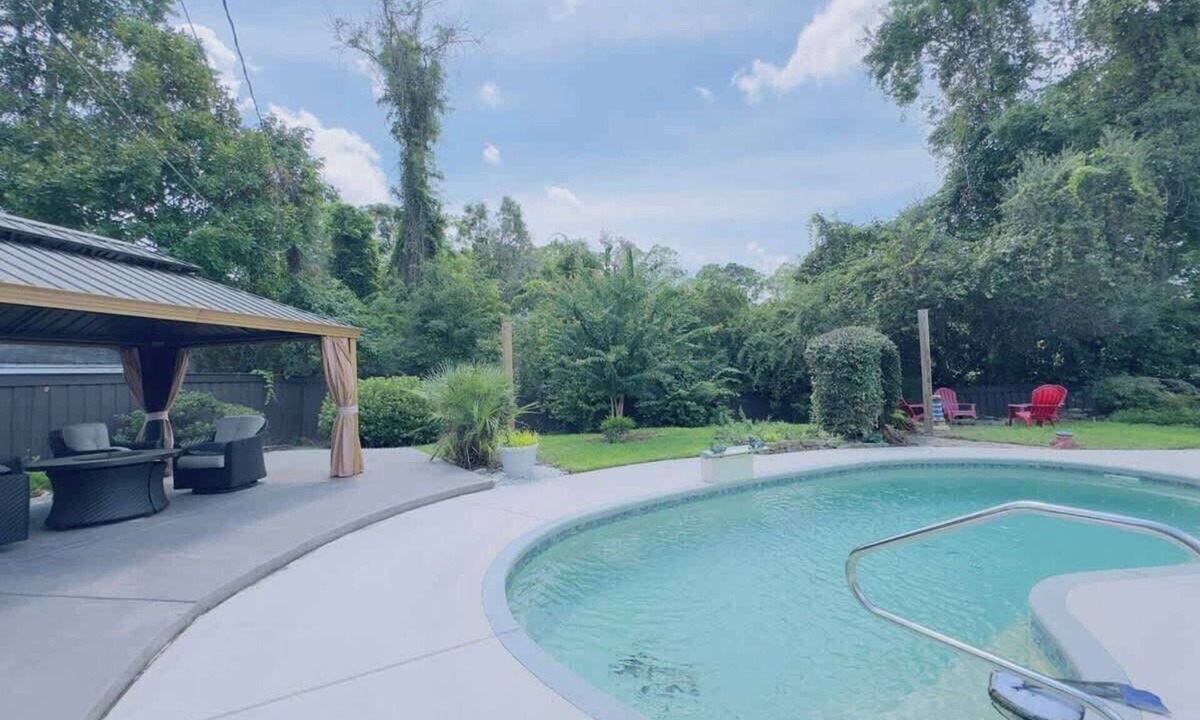 Little River House | Beautiful Villa with a private pool