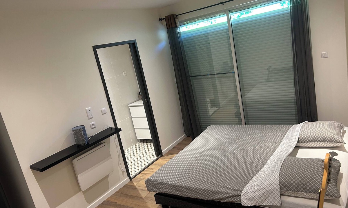 Pechbonnieu House | Beautiful villa with terrace