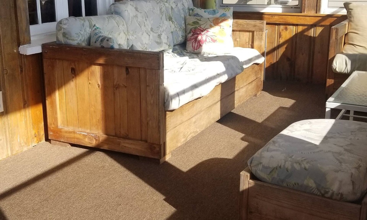 Old Lyme House | BEAUTIFUL WATERFRONT BEACH HOUSE IN PRIVATE BEACH