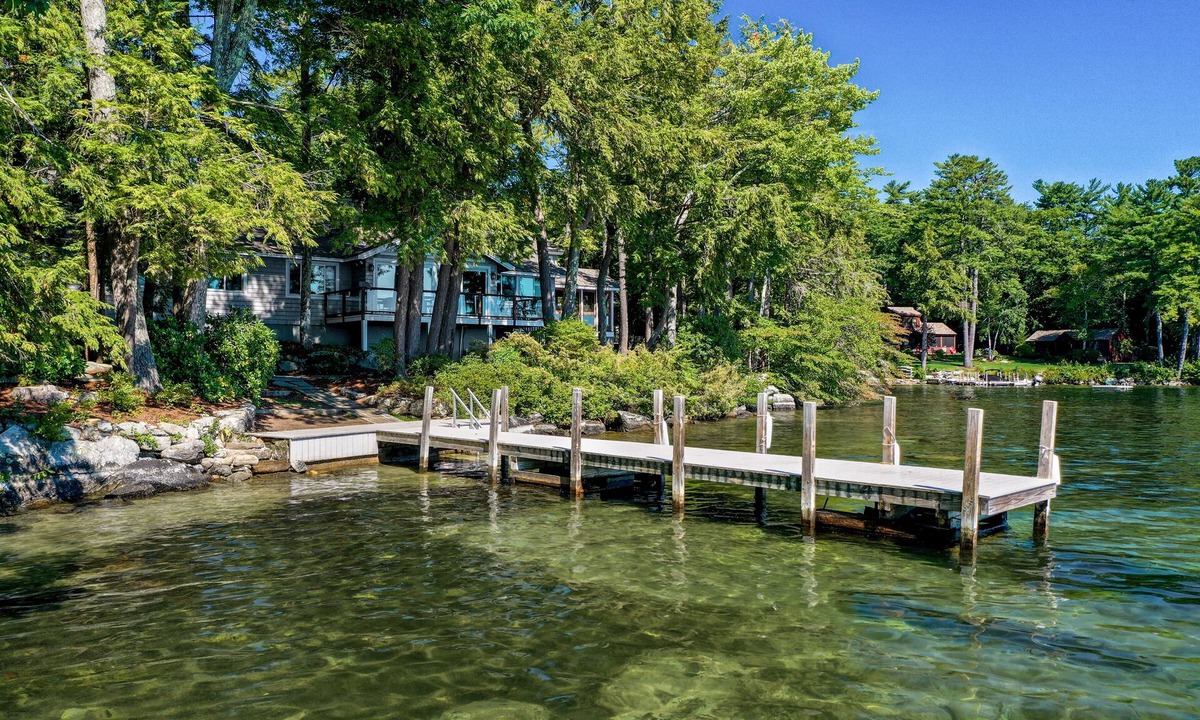 Moultonborough House | Beautiful Winnipesaukee Views Sleeping 10