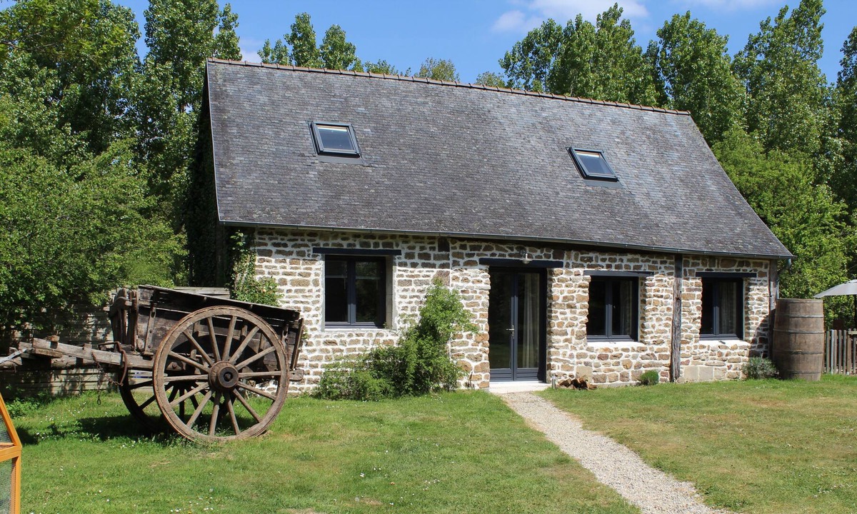 Larchamp House | Beautifully Converted 18th Century Detached Barn in Peaceful Rural Setting