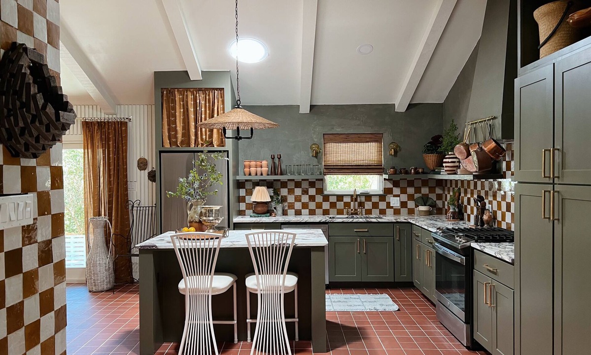 Oak Ridge House | Beautifully designed home in North Austin - a vintage haven and close to I-35