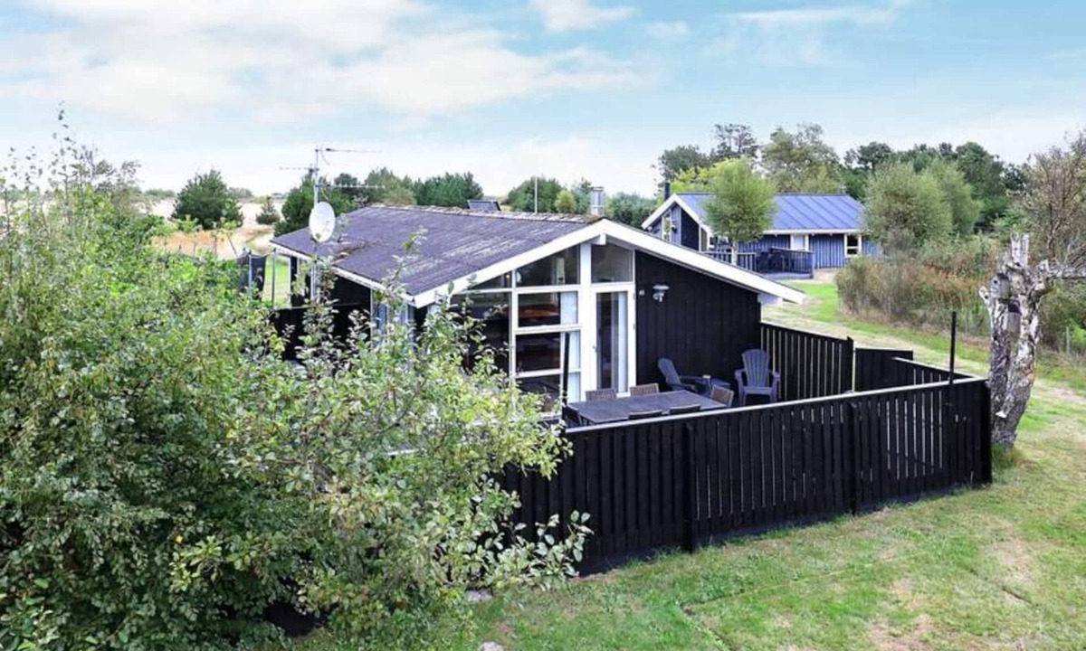 Nordstrand Cottage | Beautifully located close to Palmestrand and Elling Å - child friendly