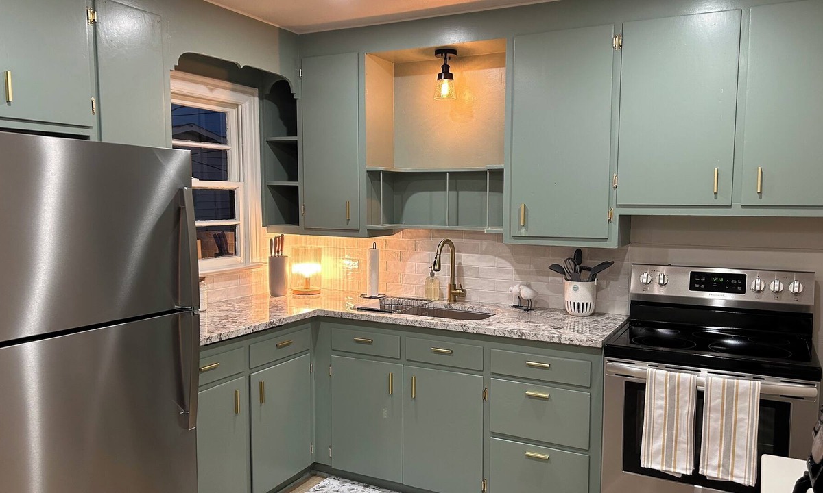 Perryton House | Beautifully remodeled home with TONS of amenities