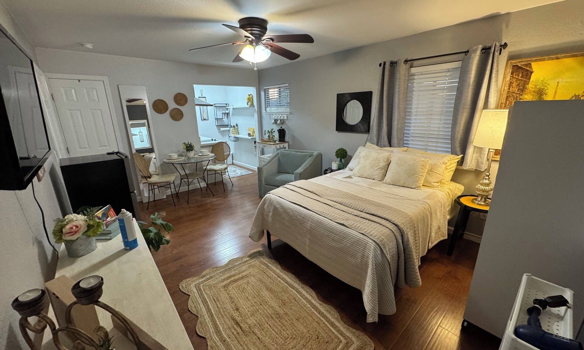 Stockton Apartment | Beautifully Studio apartment, offering a warm ambiance with modern amenities.