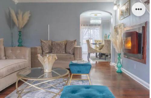 Overbrook House | Beauty in a Row