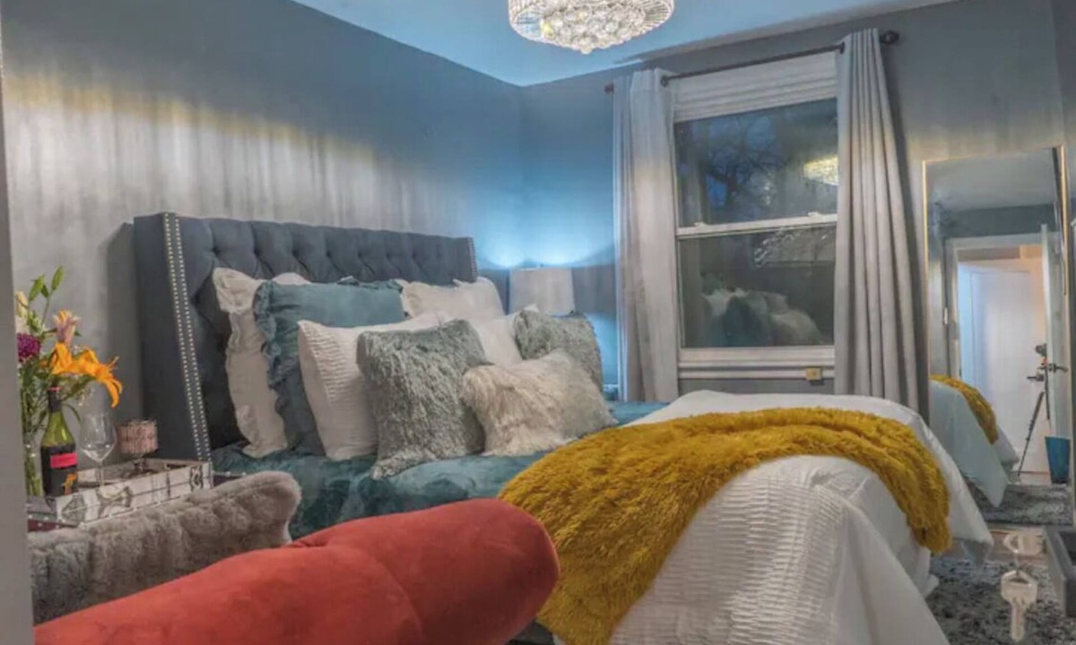 Overbrook House | Beauty in a row