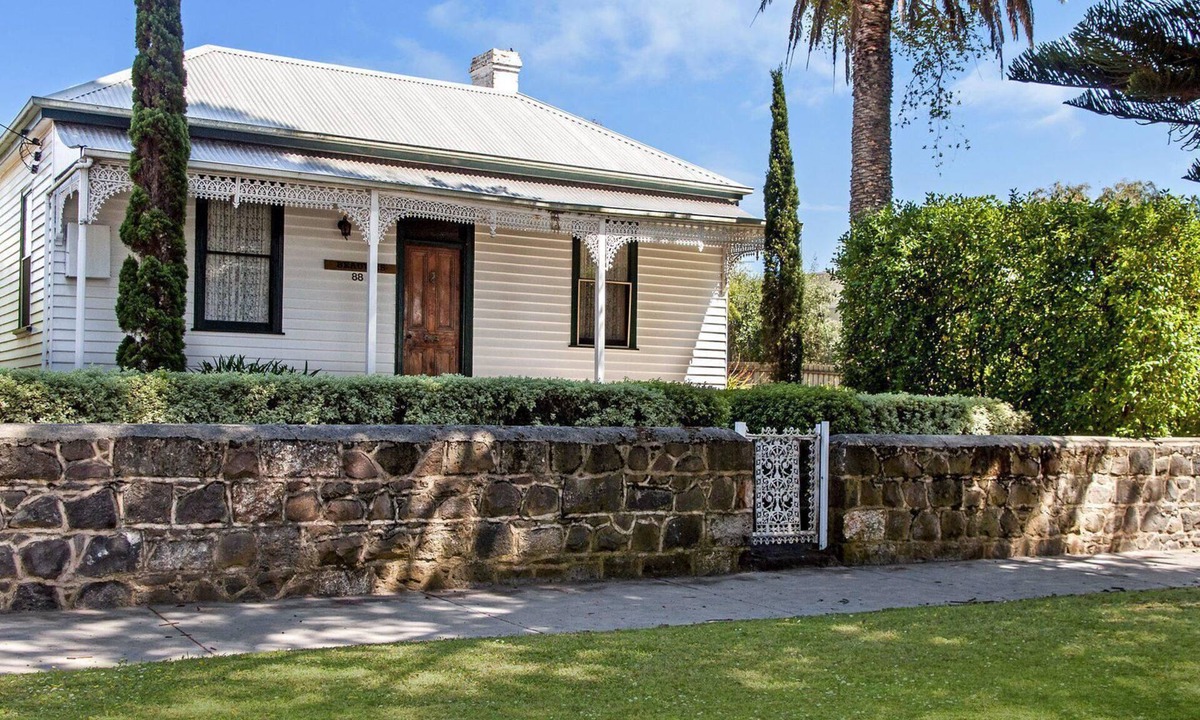Port Fairy House | Beauvais - beautiful Victorian