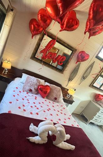 Warminster House | Beaver 1 HuntersMoon-warminster-Wiltshire