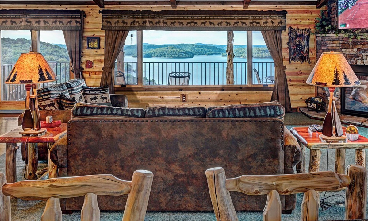Sylvan Shores Cabin | Beaver Lake Cabin, Hot Tub, Boat dock/Swim Deck, SPECTACULAR views! Rate is based on 2 people