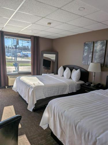 Algoma District Hotel | Beaver Motel