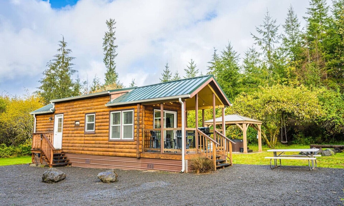 Beaver Cabin | Beaver's Den: Private & Cozy Experience