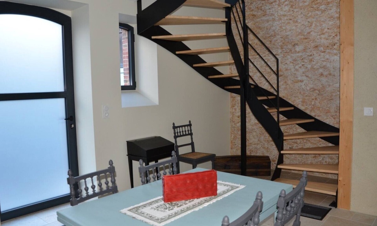 Montreuil-sur-Maine Bed & Breakfast | Bed and Breakfast 'Le Pin Au Haras' with Wi-Fi