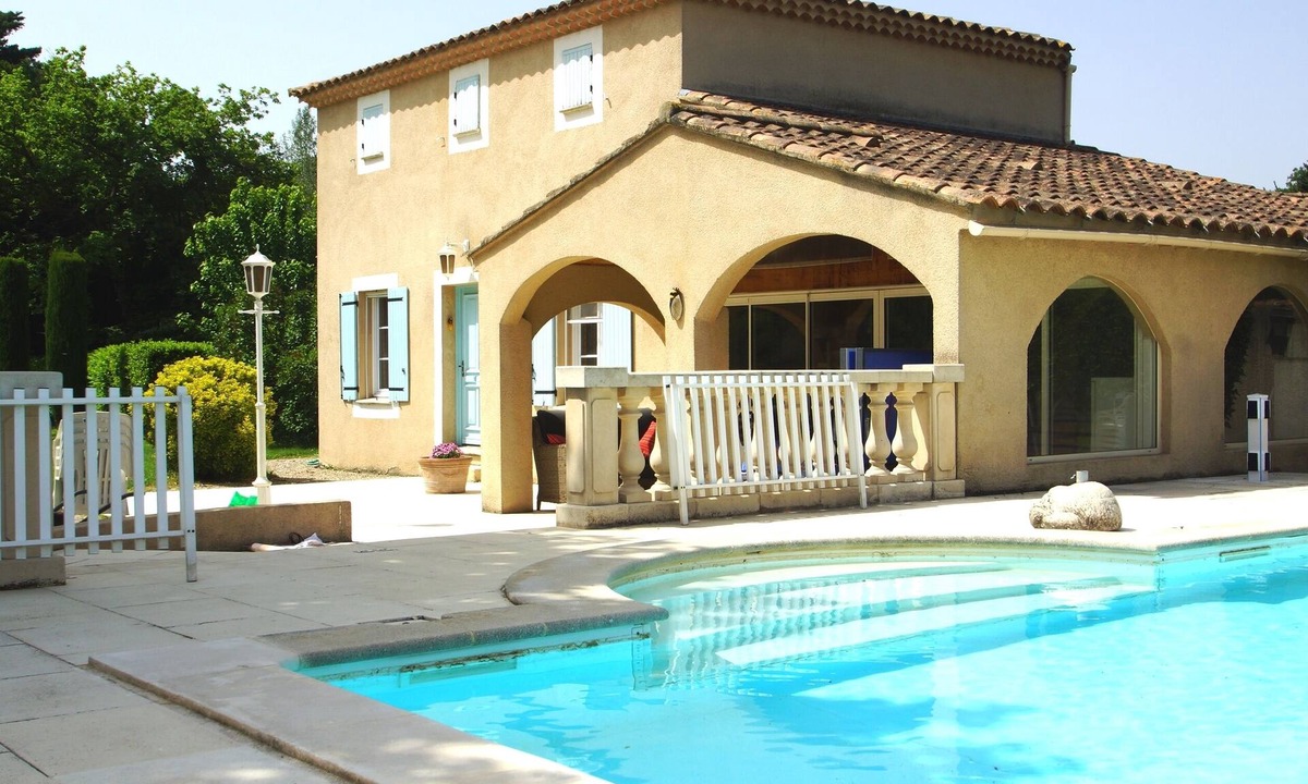 Vedene Hotel | BED AND BREAKFAST 10 MINUTES FROM AVIGNON