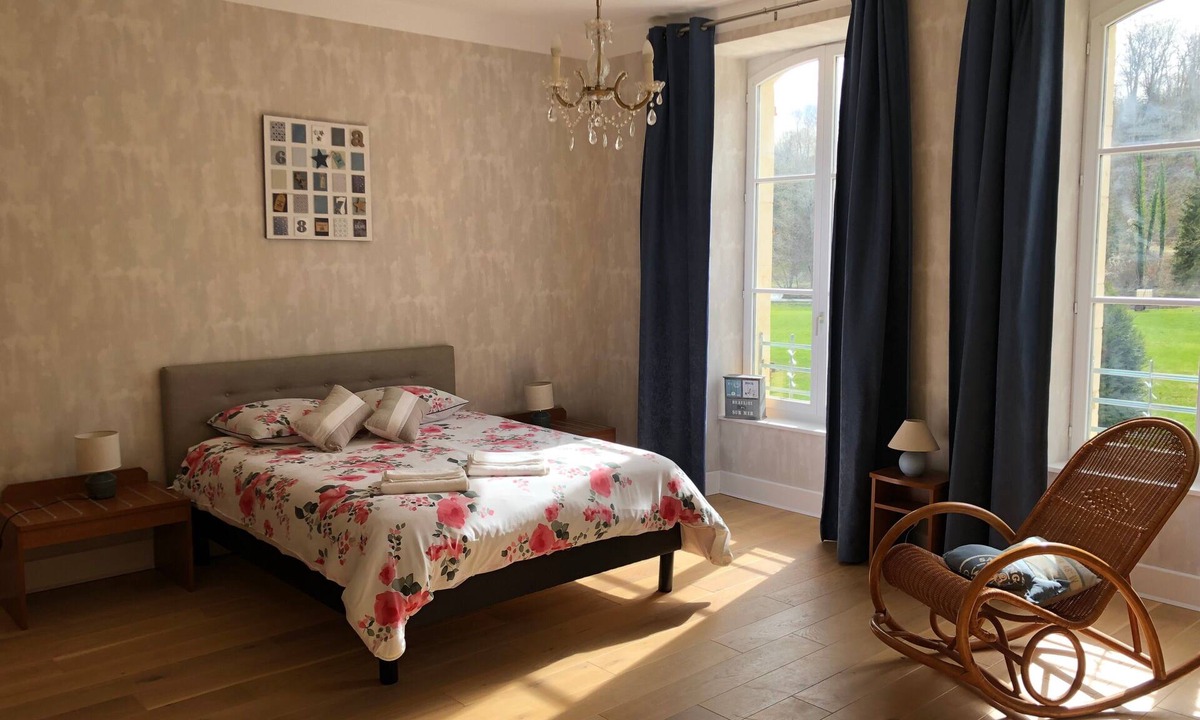 Rollainville Bed & Breakfast | Bed and Breakfast 'Double' with Shared Terrace, Private Garden and Wi-Fi