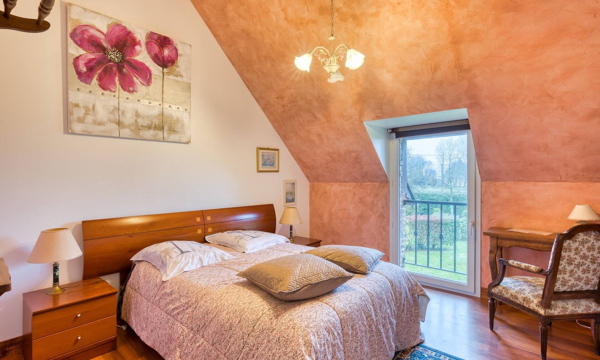Saint-Leonard Bed & Breakfast | Bed and Breakfast 'Chambre L'océan' with Wi-Fi