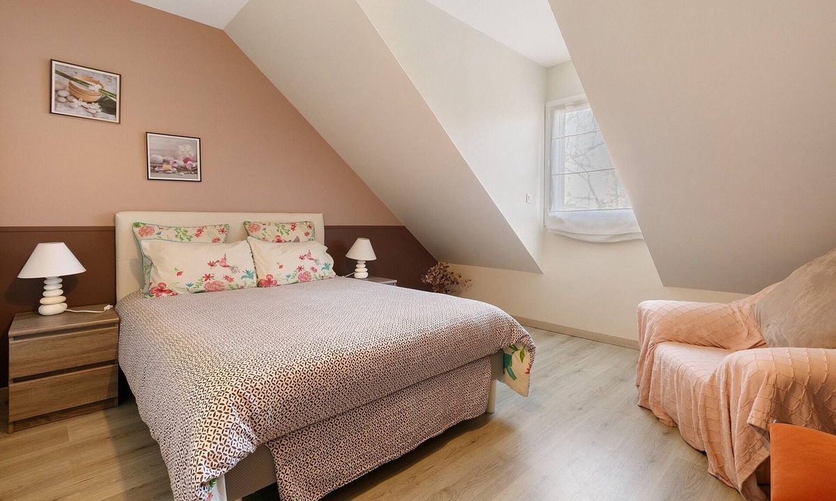 Saint-Marc-sur-Mer Bed & Breakfast | Bed and Breakfast 'Les Boubous-Nono' with Shared Terrace, Shared Garden and Wi-Fi
