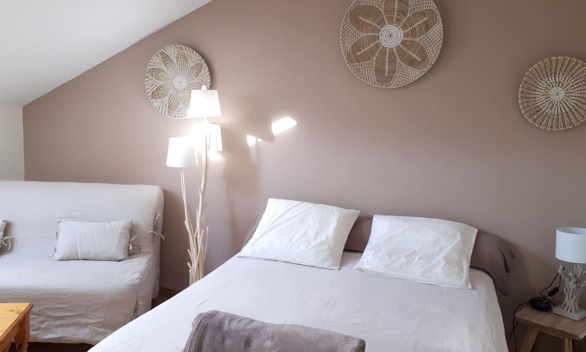 Venterol House | bed and breakfast in a very quiet hamlet